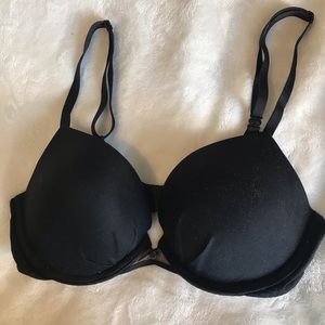 Victoria’s Secret fabulous bra